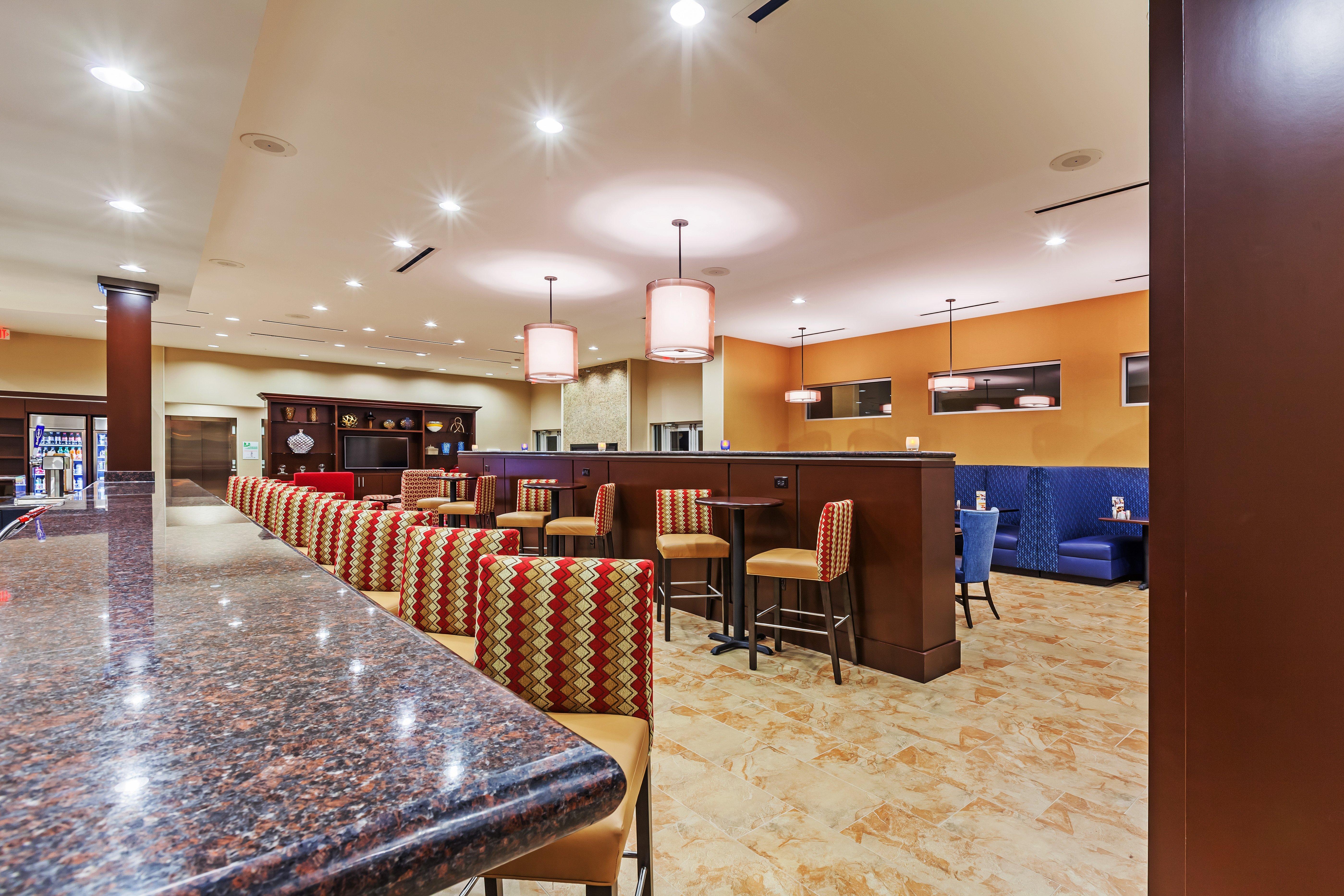 Clarion Hotel The Colony - Plano West Экстерьер фото