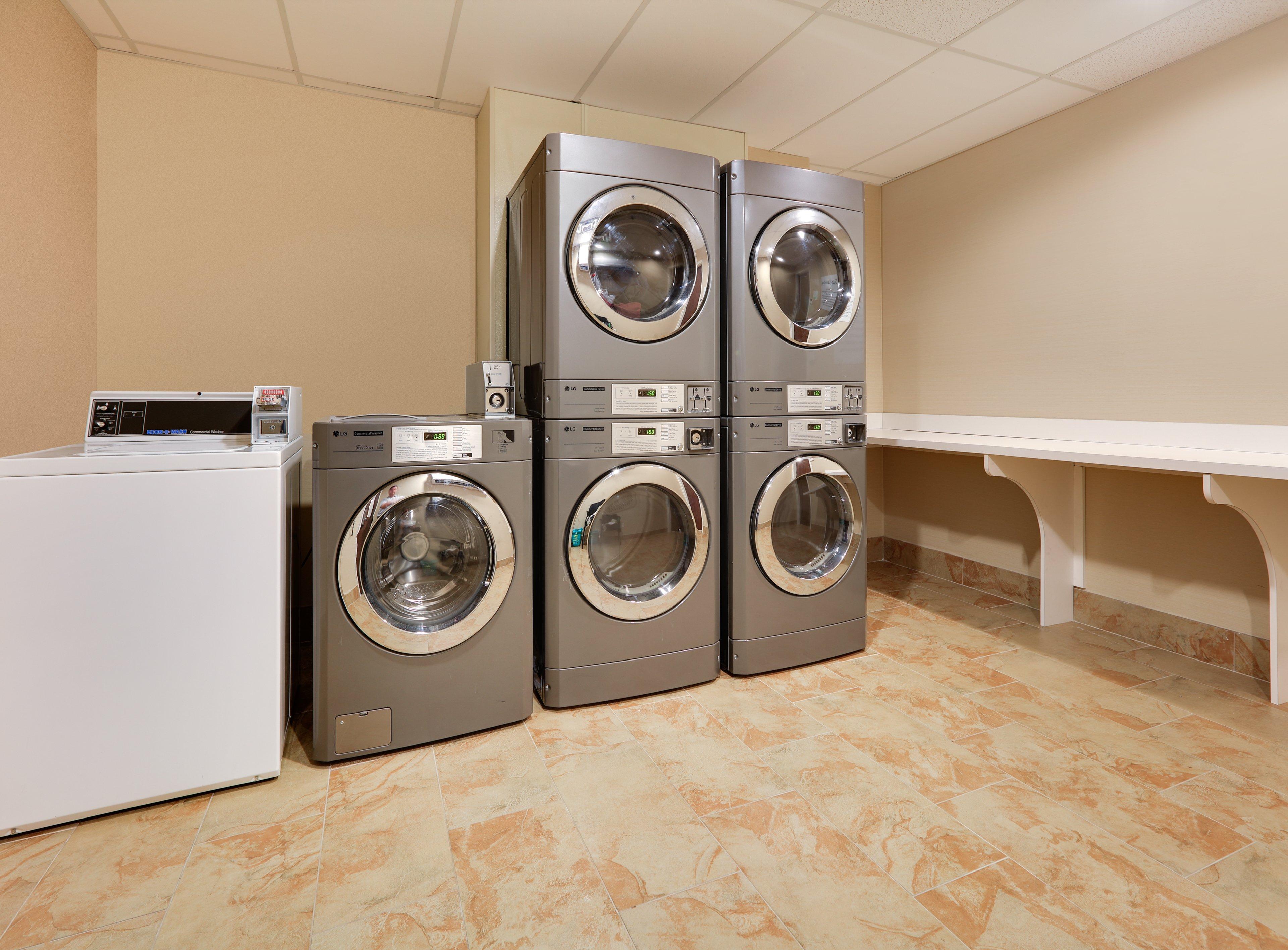 Clarion Hotel The Colony - Plano West Экстерьер фото